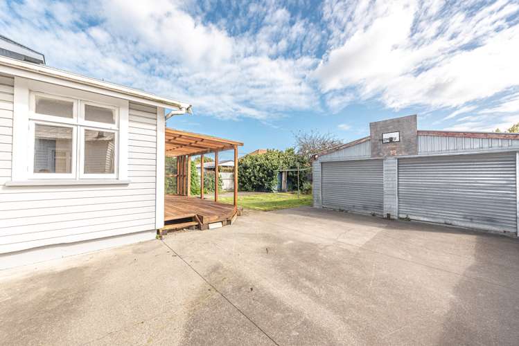 12 Holyoake Street Wanganui East_22