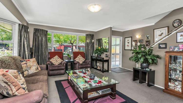 2A Woodlau Rise Huntsbury_2