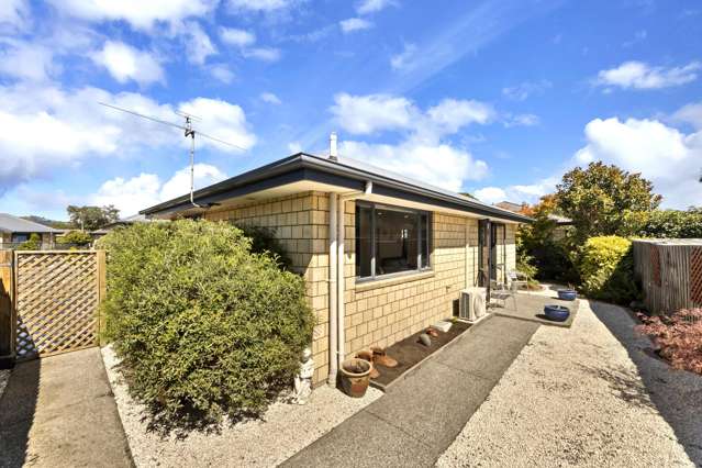 Private & Secure Over Sixties Living