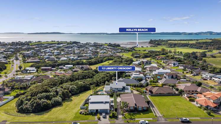 12 Liberty Crescent Beachlands_37