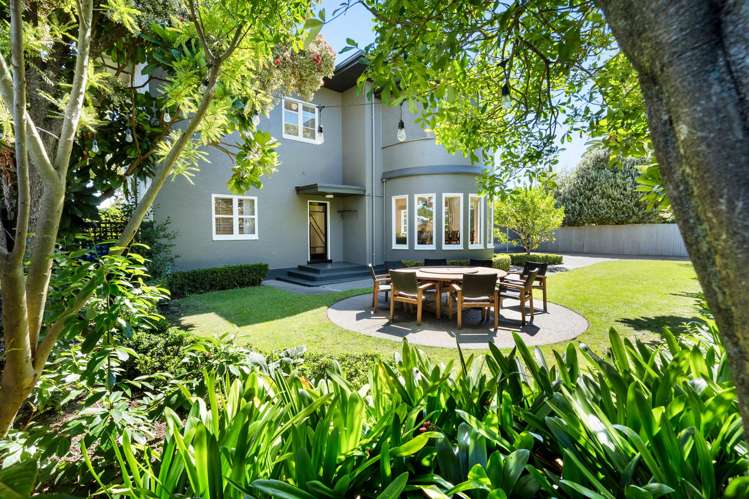 118a Vigor Brown Street Napier South_19