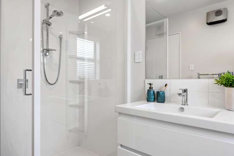 2 Lussa Close Yaldhurst_8