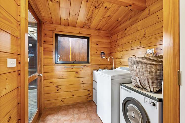 39 Elmsley Road Maungatapere_22