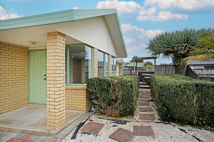 34 Ridgeway Road Pukekohe_1