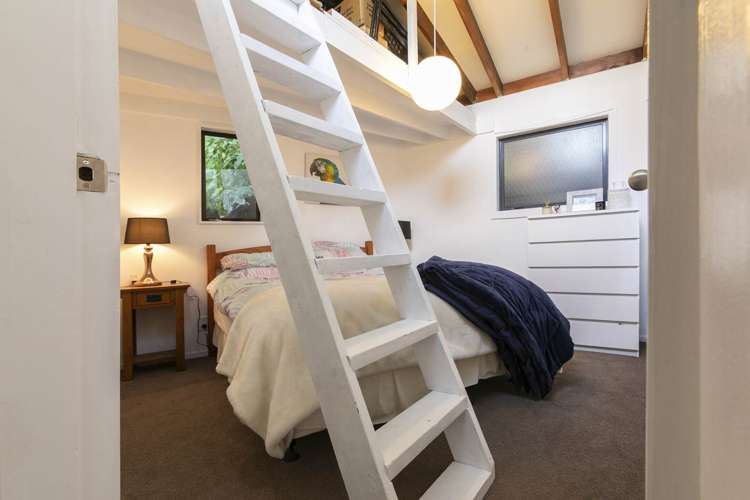 33 Landing Road Titirangi_10