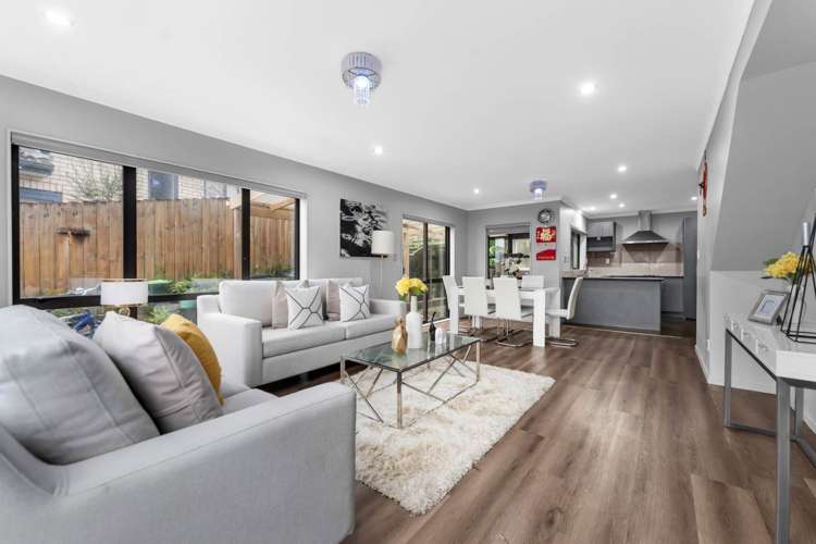 73C Robert Skelton Place Clendon Park_4