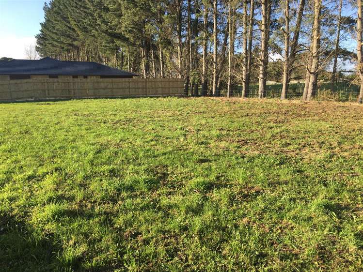 16b Rayner Lane Marton_4