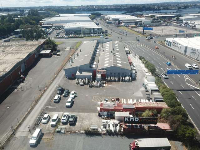 51 Carbine Road Mt Wellington_2