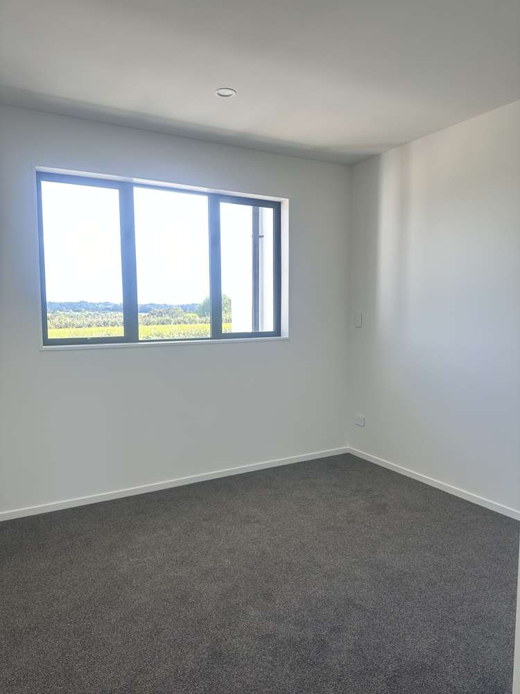 13 Mataitai Rd Hobsonville_9