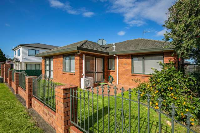 1/35 Avis Avenue Papatoetoe_3