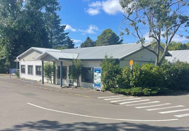 Large Scale Office Space at Massey University For Lease