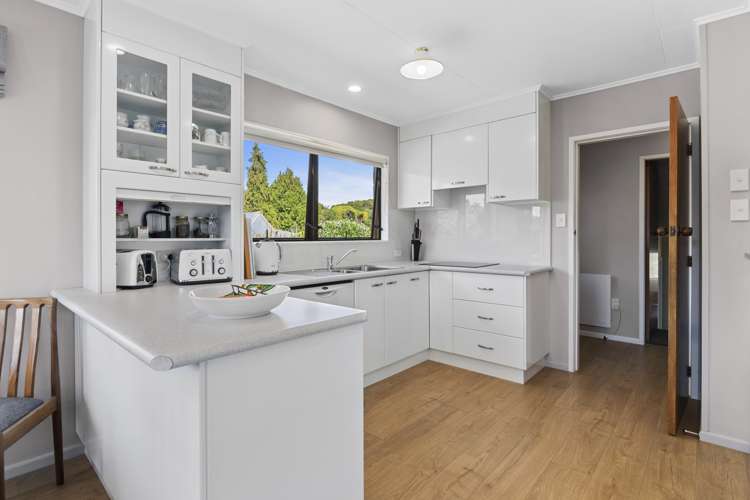 48 Eighty Eight Valley Road Wakefield_14