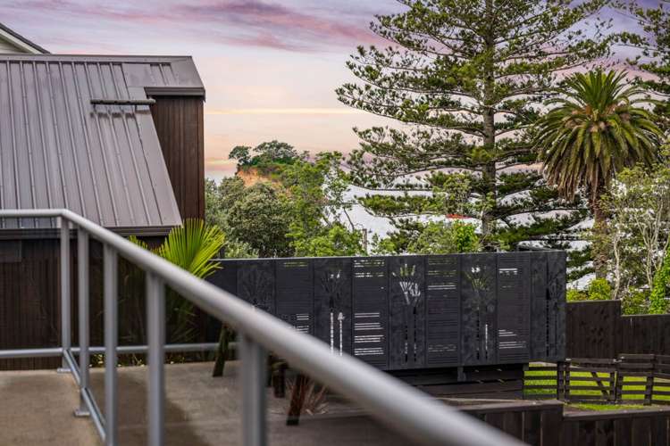 5 Ellangowan Road Waiake_11