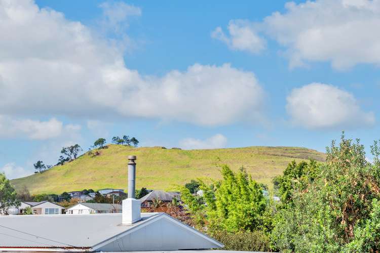 2/12 House Avenue Mangere Bridge_11