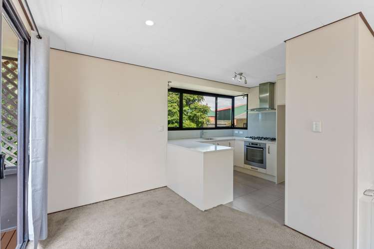 10 Robert Grove Paraparaumu_5