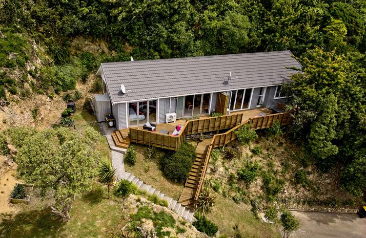 16 Voltaire Street Karori_26