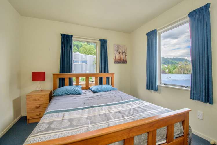 5/30 Fryer Street Queenstown_9