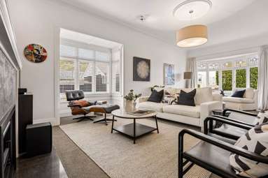 7 View Road_2