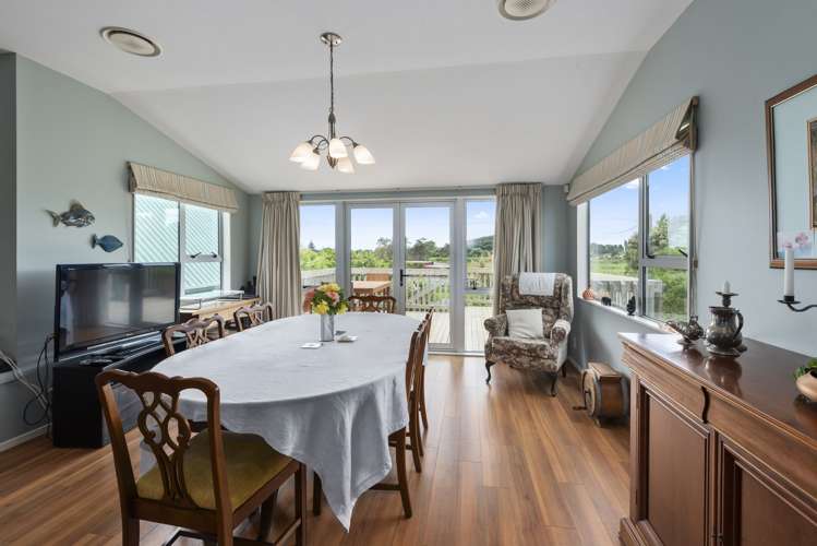 21 Atkinson Avenue Otaki Beach_9