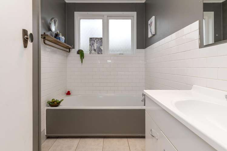 10 Green Place Richmond Heights_11