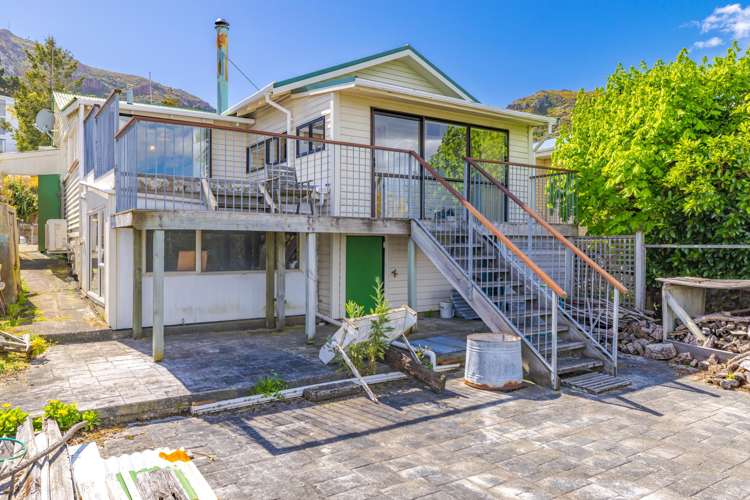 23 Ripon Street Lyttelton_34