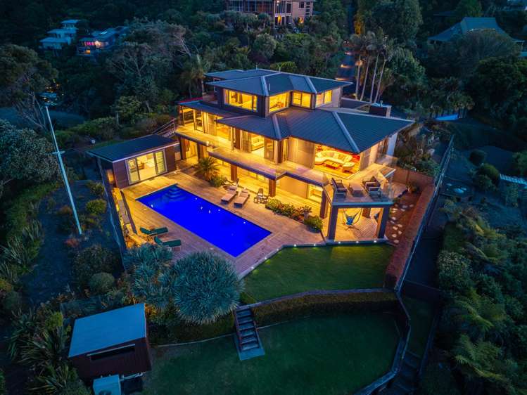 18B Kaha Place Russell_18