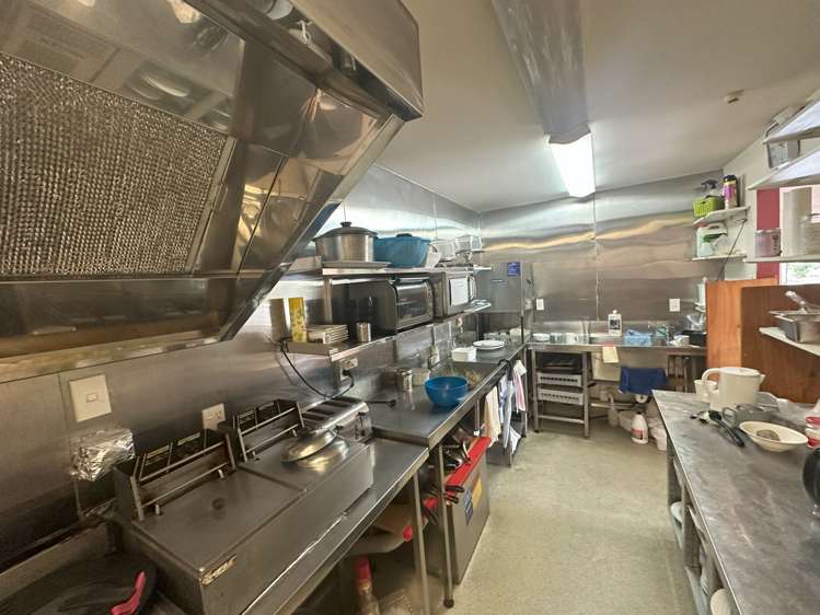 45 Main Highway Ellerslie_4