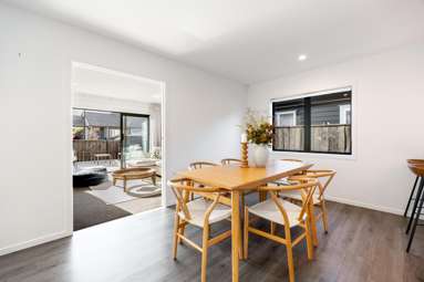 33 Makete Crescent_4
