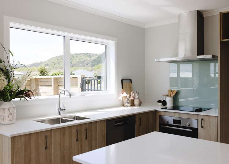 27 Awatea Avenue Paraparaumu_1