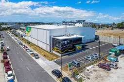 First-rate industrial building in Hobsonville