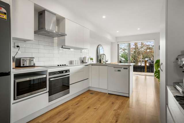 1B Kororo Street Northcote_3