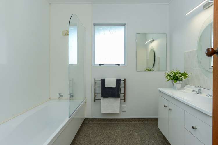 901b Dufferin Street Akina_6