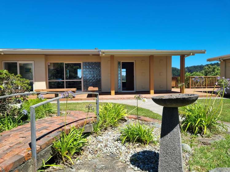 4 Pine Tree Lane Korokoro_17