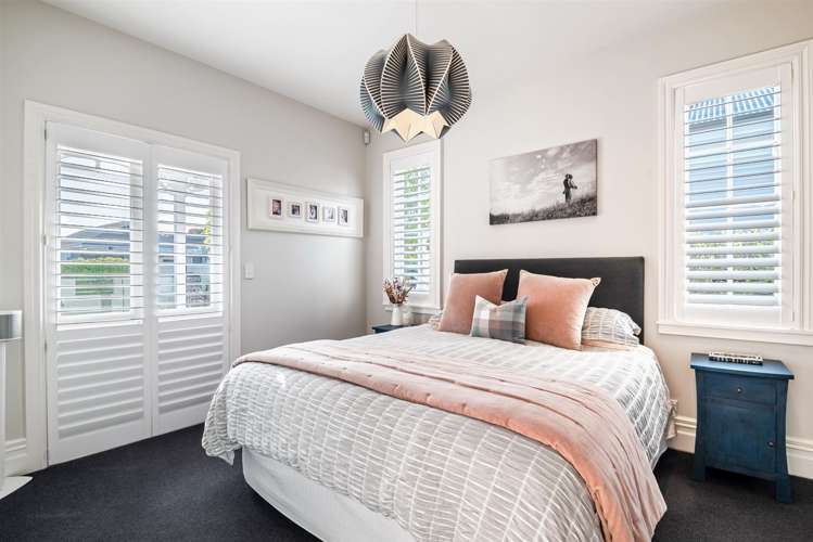 67 Queen Street Northcote Point_10