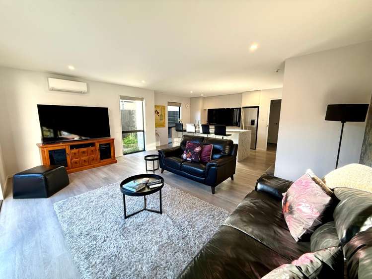  4/85 Brockworth Place Riccarton_2