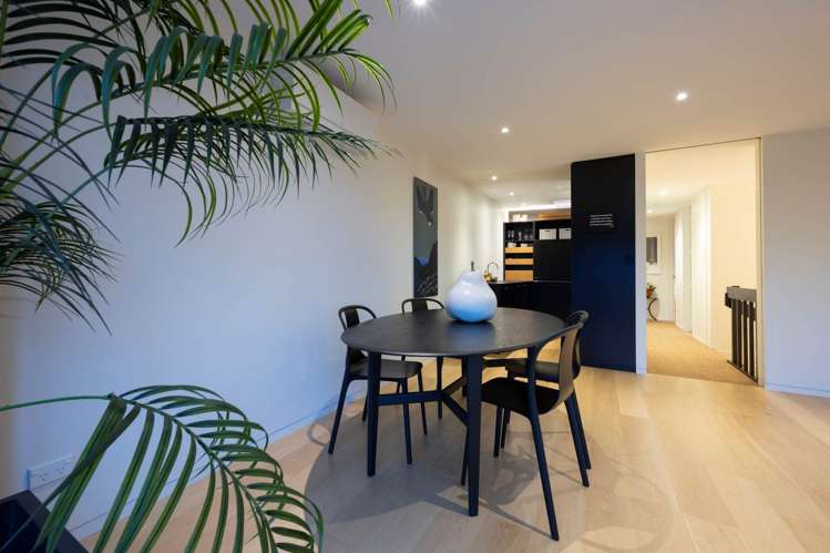 3/2 Tiwai Road Royal Oak_10