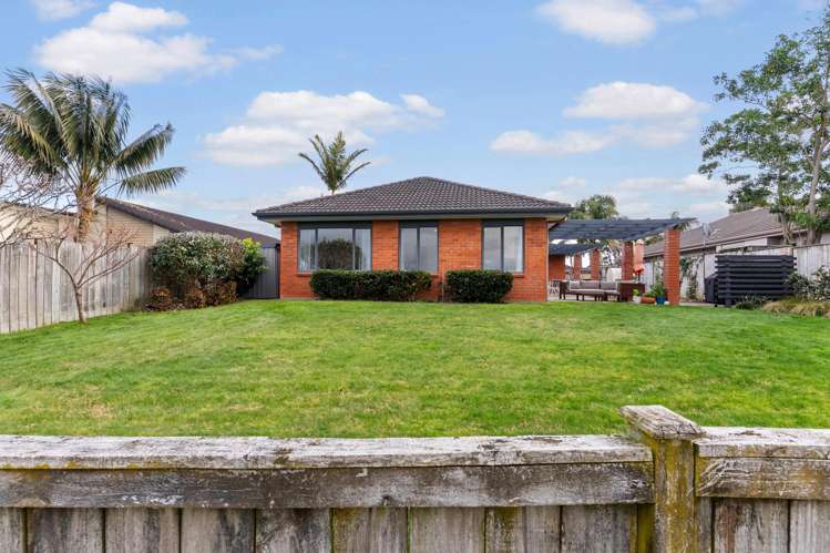 38 Stranraer Crescent Wattle Downs_25
