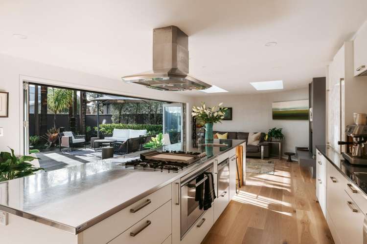 241 Oceanbeach Road Mount Maunganui_8