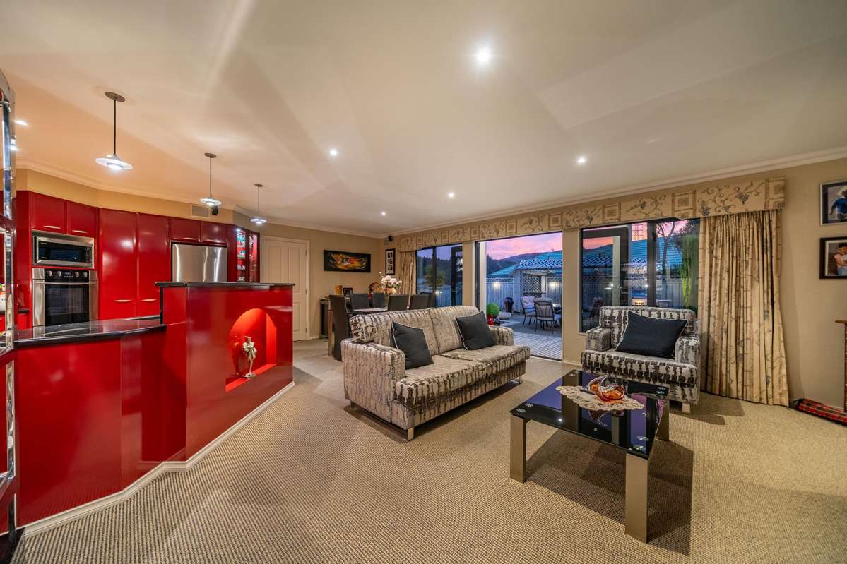 47 Kirton Drive_2