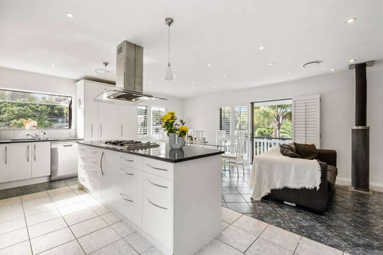 2/74 Glamorgan Drive Torbay_6