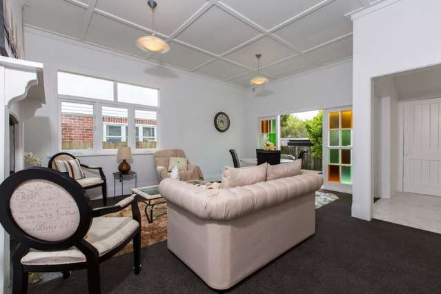 104 Carrington Road 1727_1