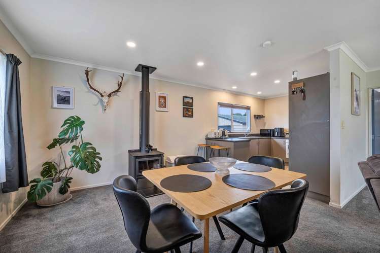 75 Tauhuri Street Manaia_5