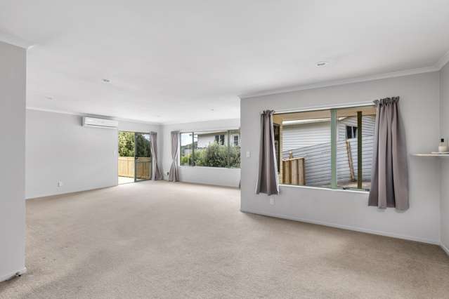 42 Rangitake Drive Spotswood_2