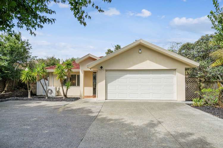 31 Makora Road Massey_0