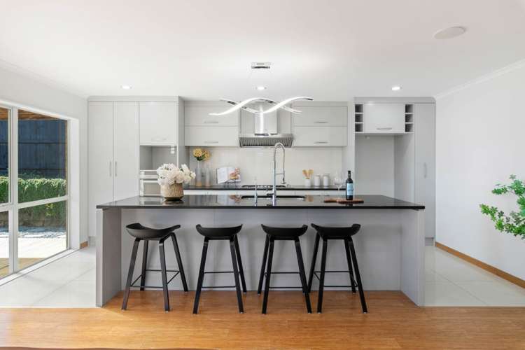 8 Brancott Place Flat Bush_8