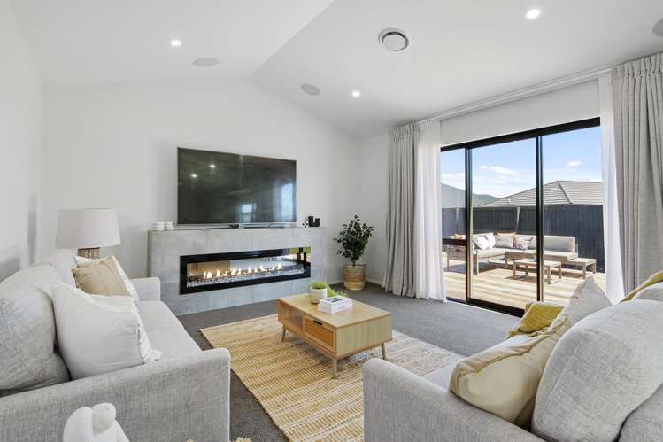 51 Candlesticks Crescent Lincoln_7