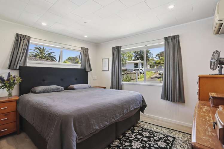 20 Aquarius Avenue Glen Eden_7