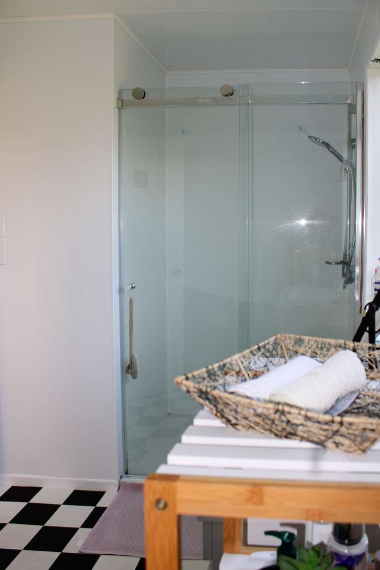 8 Armstrong Street Balclutha_13