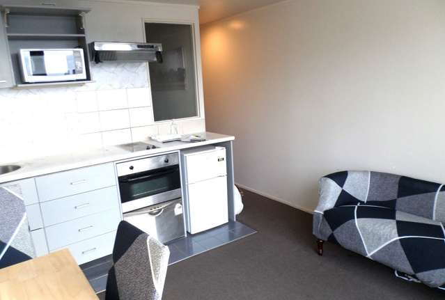 Zest Apartment - 2 Bedroom