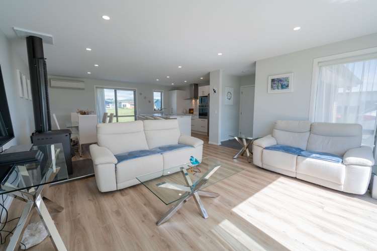 32 Burnby Drive Te Anau_5